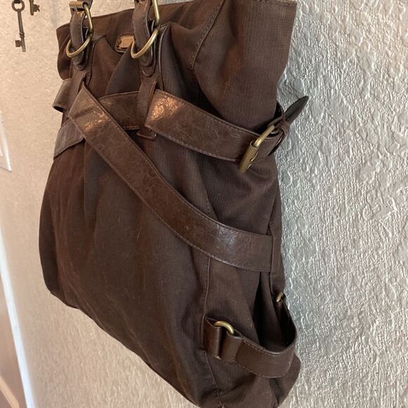 O’Neill canvas and leather tote bag crisscross straps and buckles - Picture 3 of 13